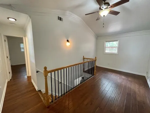 $2,850 | 8940 Bay Drive, Gainesville, GA 30506