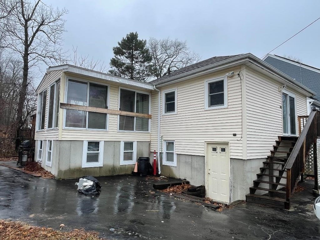 21 Amelian Road Randolph, MA 02368 - Photo 2 of 10 Gallery Image 2
