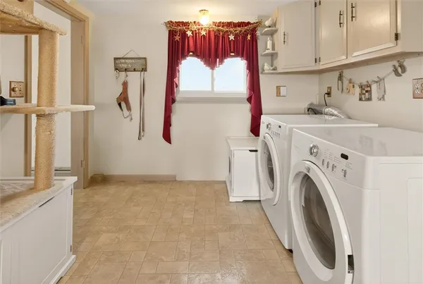 $249,900 | 8451 Bay Street, Sodus, NY 14555