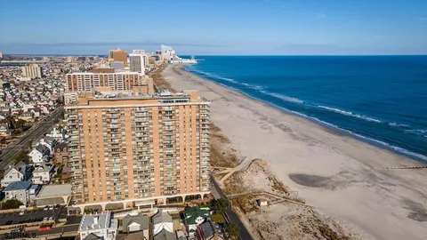 $524,900 | 4800 Boardwalk, Unit 604, Ventnor City, NJ 08406
