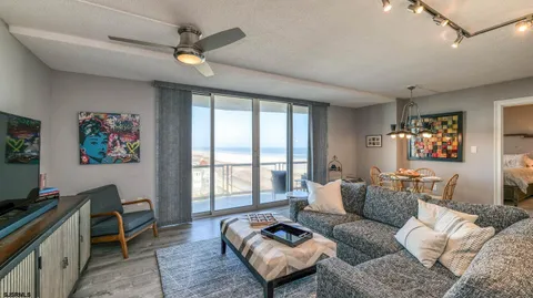 $524,900 | 4800 Boardwalk, Unit 604, Ventnor City, NJ 08406