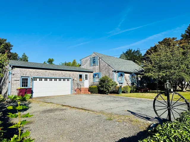 $525,000 | 94 Nyes Lane, Acushnet, MA 02743