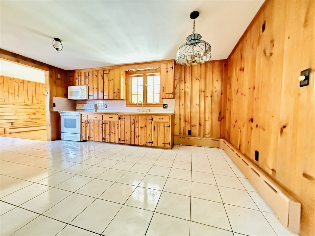 94 Nyes Lane Acushnet, MA 02743 - Photo 17 of 36