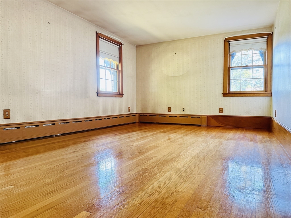 94 Nyes Lane Acushnet, MA 02743 - Photo 24 of 36