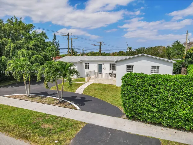 $799,000 | 8371 Southwest 32nd Terrace, Miami, FL 33155