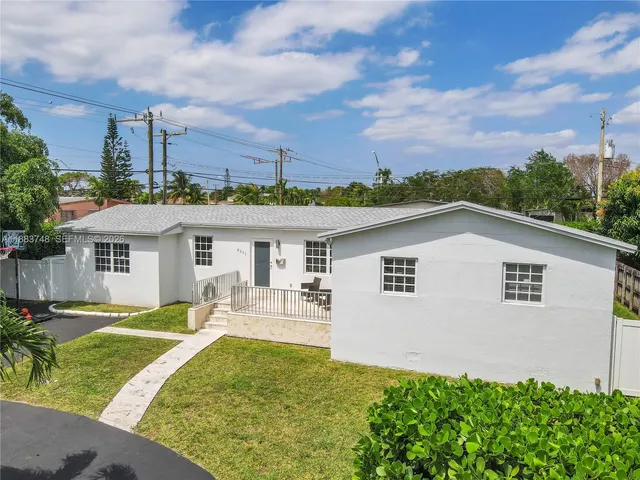 $799,000 | 8371 Southwest 32nd Terrace, Miami, FL 33155