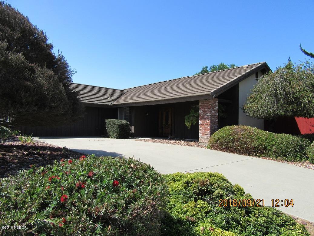 4376 Rigel Avenue Lompoc, CA 93436 - Photo 20 of 20 a front view of a house with a yard