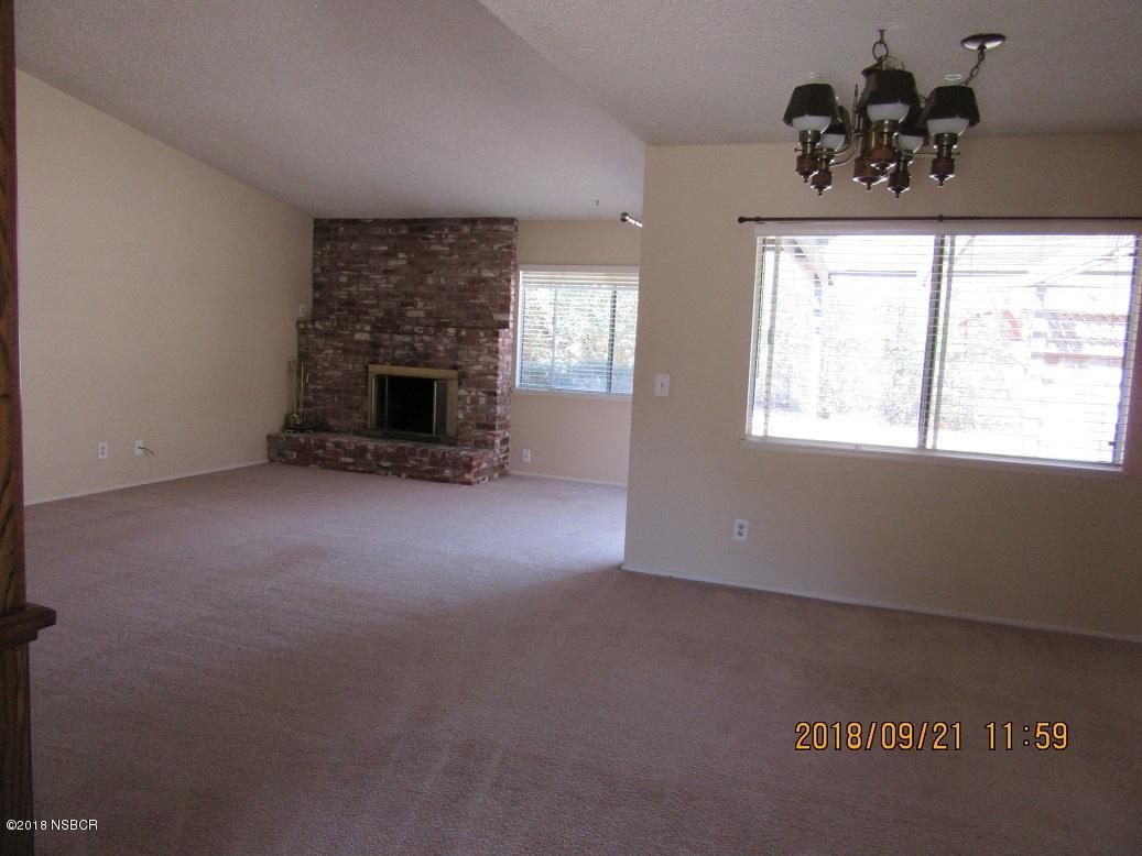 4376 Rigel Avenue Lompoc, CA 93436 - Photo 4 of 20 a view of empty room with window