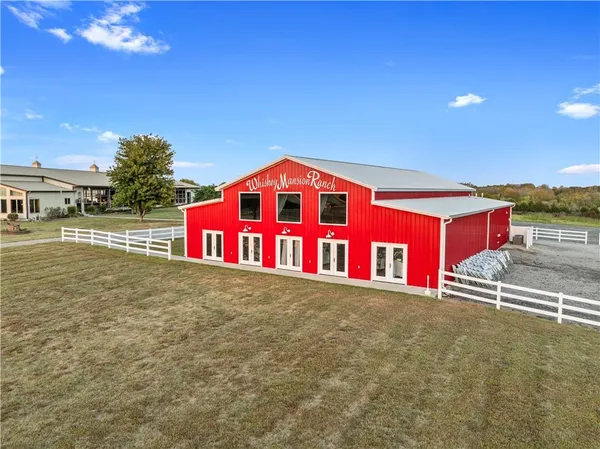 $1,358,500 | 2109 Northwest County Road 2501, Butler, MO 64730
