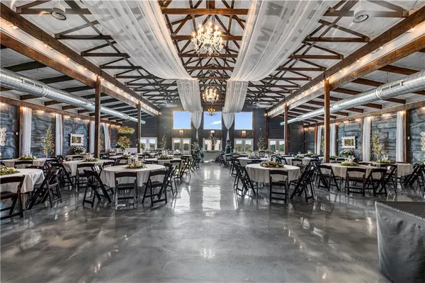 $1,358,500 | 2109 Northwest County Road 2501, Butler, MO 64730
