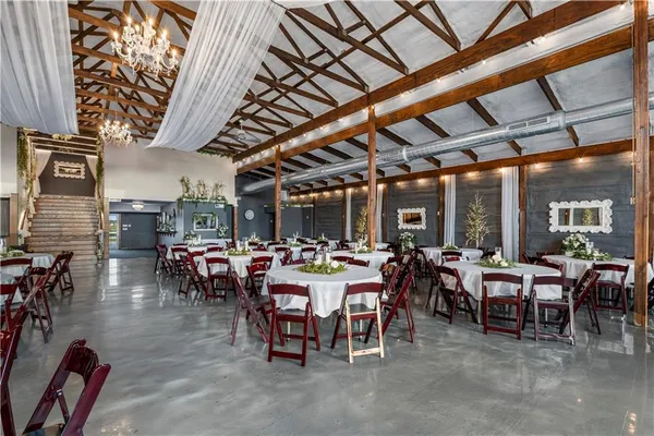 $1,358,500 | 2109 Northwest County Road 2501, Butler, MO 64730