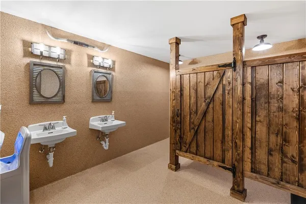 $1,358,500 | 2109 Northwest County Road 2501, Butler, MO 64730