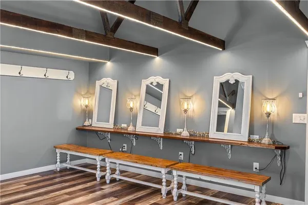 $1,358,500 | 2109 Northwest County Road 2501, Butler, MO 64730