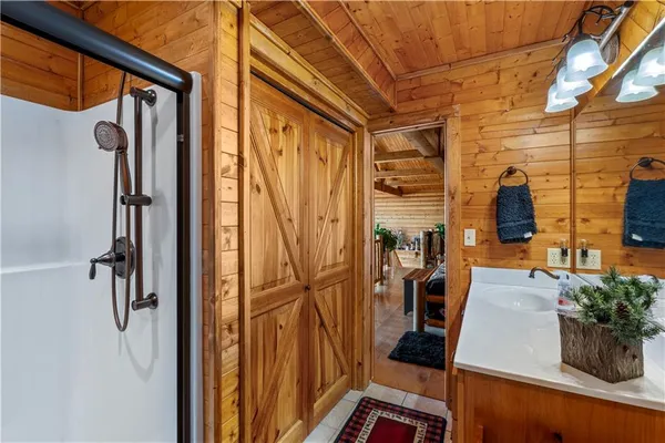 $1,358,500 | 2109 Northwest County Road 2501, Butler, MO 64730