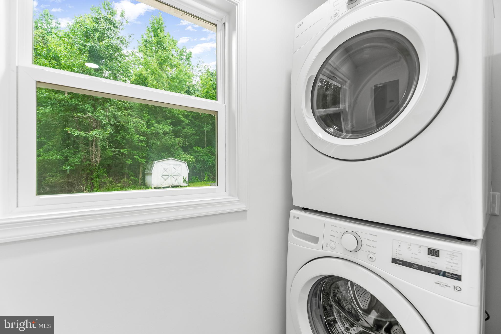 23888 Hollywood Road Hollywood, MD 20636 - Photo 19 of 25 Laundry space with room for storage.