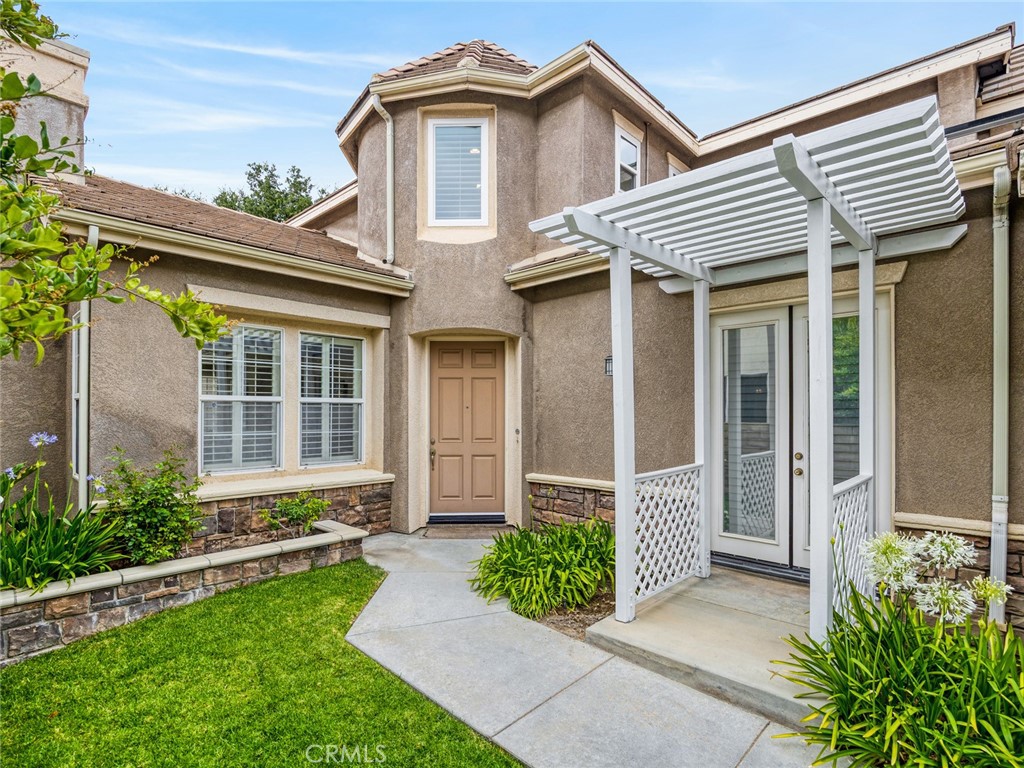 25701 Chestnut Way Stevenson Ranch, CA 91381 - Photo 2 of 63