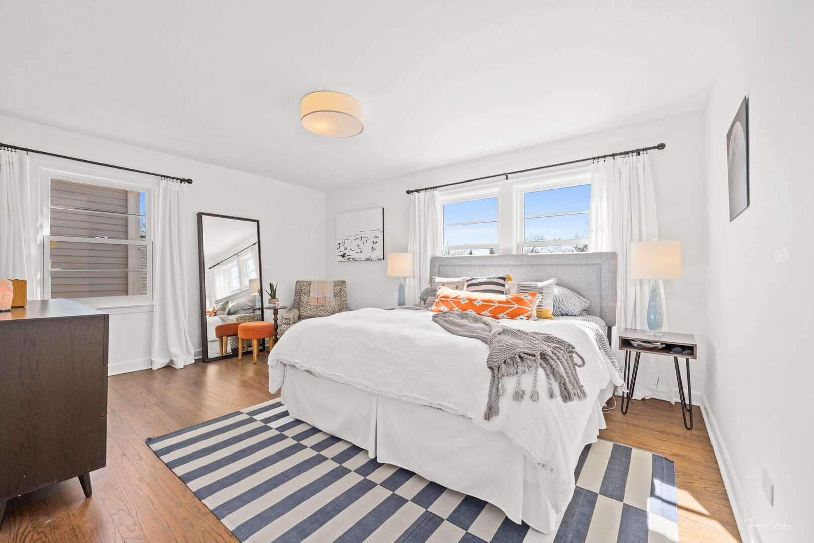 323 Bartram Road Riverside, IL 60546 - Photo 19 of 54