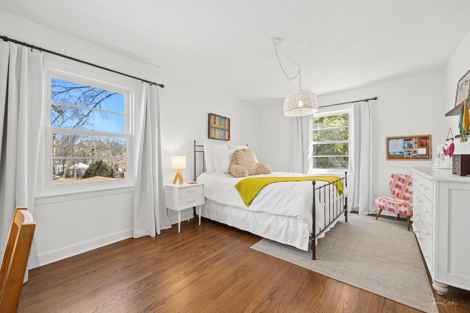 323 Bartram Road Riverside, IL 60546 - Photo 21 of 54