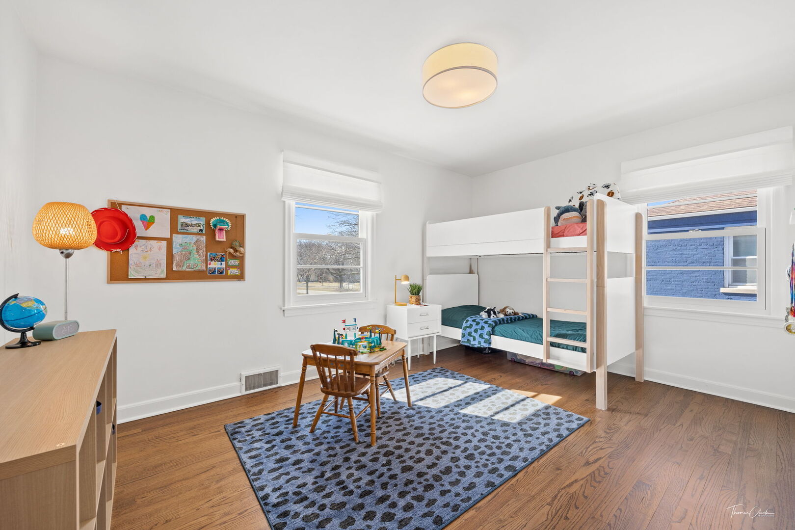 323 Bartram Road Riverside, IL 60546 - Photo 23 of 54