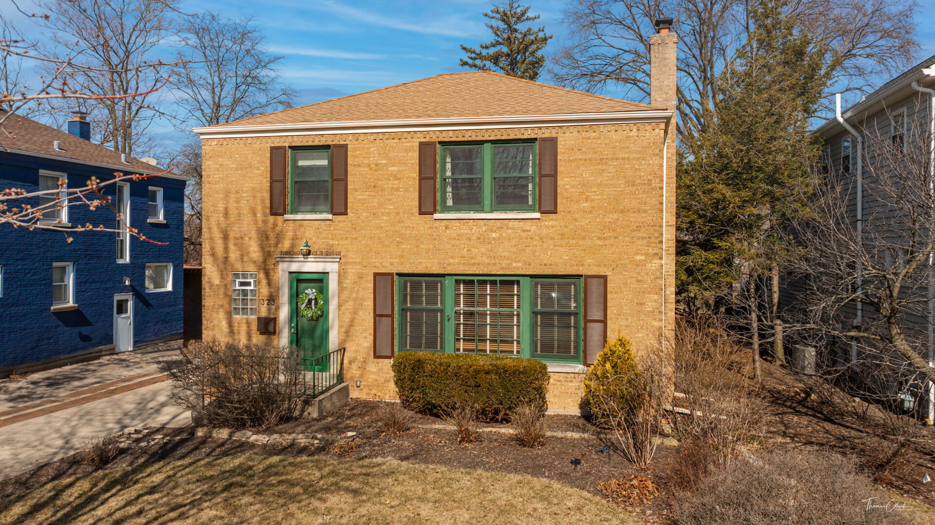 323 Bartram Road Riverside, IL 60546 - Photo 3 of 54