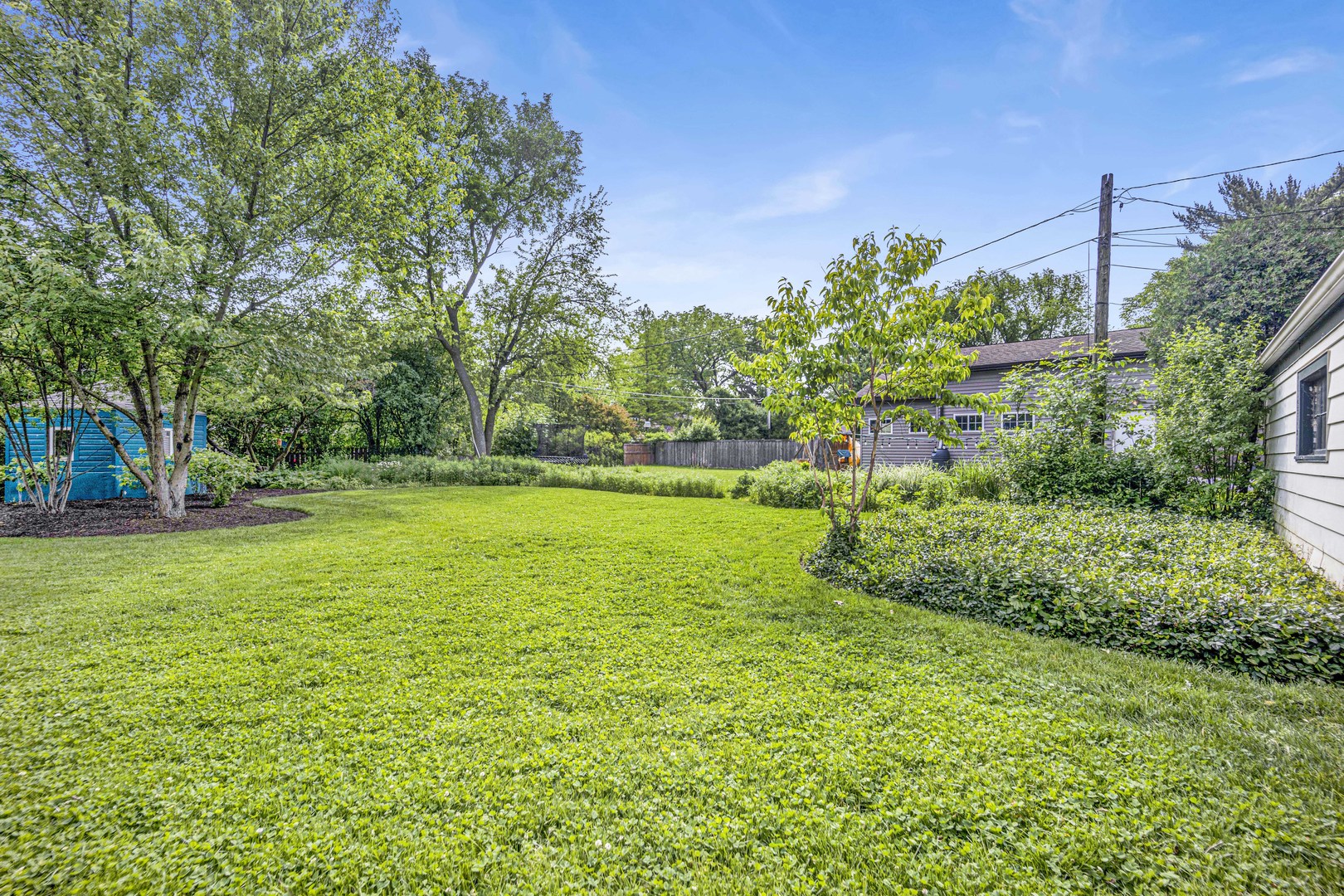 323 Bartram Road Riverside, IL 60546 - Photo 34 of 54