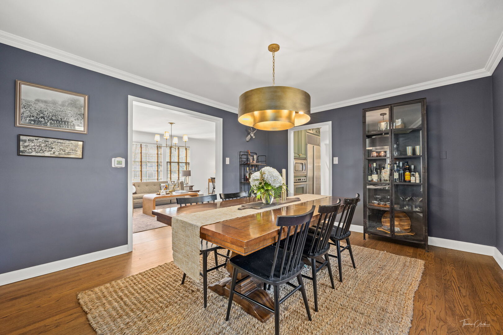 323 Bartram Road Riverside, IL 60546 - Photo 9 of 54