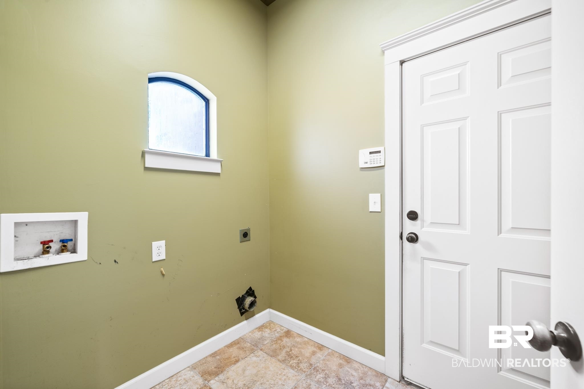 9568 Sanibel Loop Daphne, AL 36526 - Photo 19 of 28 Laundry Room