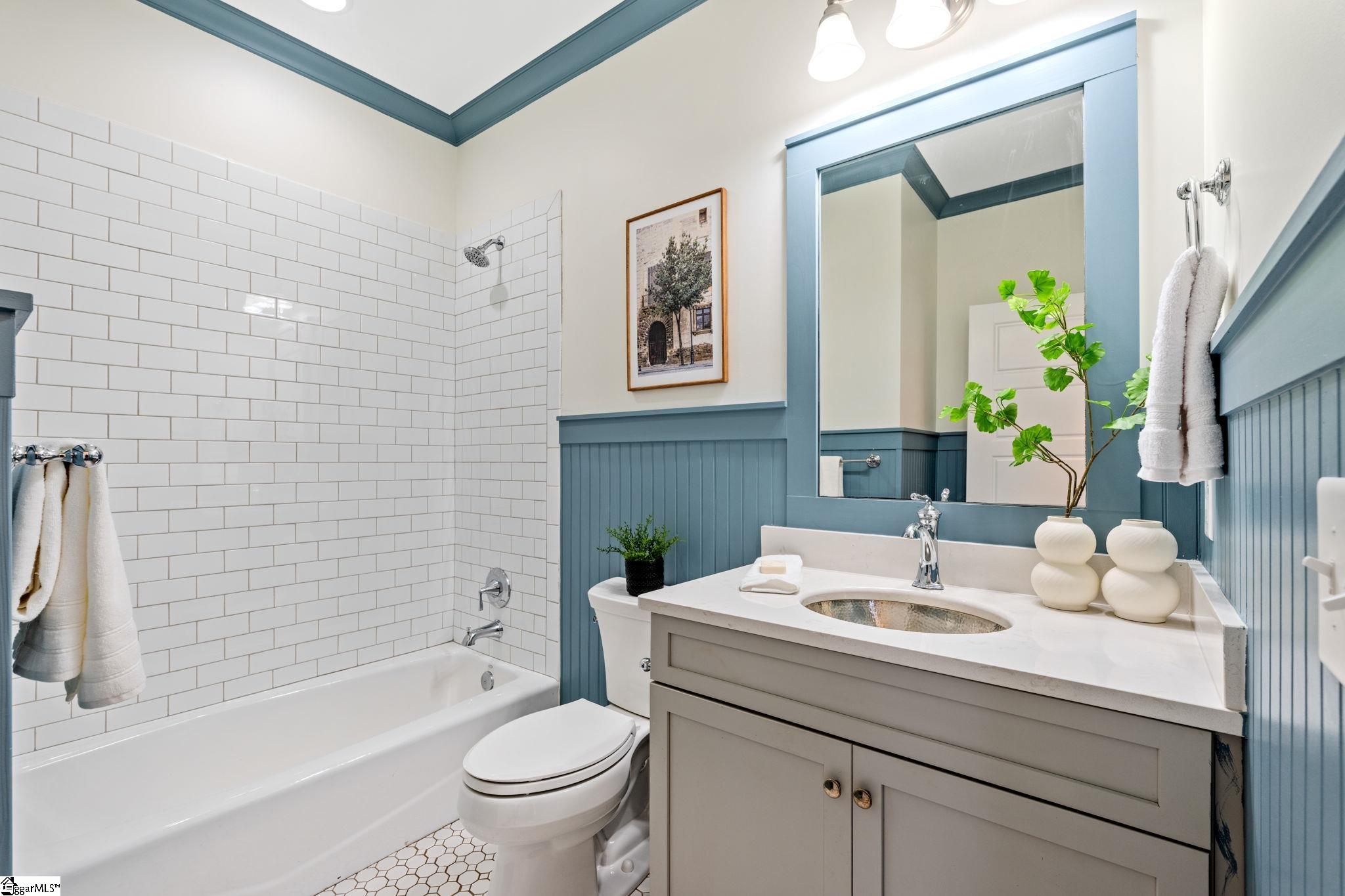 425 East Faris Road Greenville, SC 29605 - Photo 16 of 31