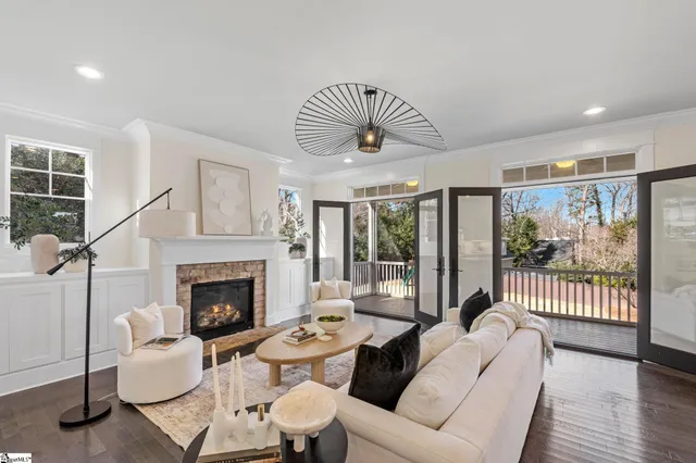 $1,549,000 | 425 East Faris Road, Greenville, SC 29605