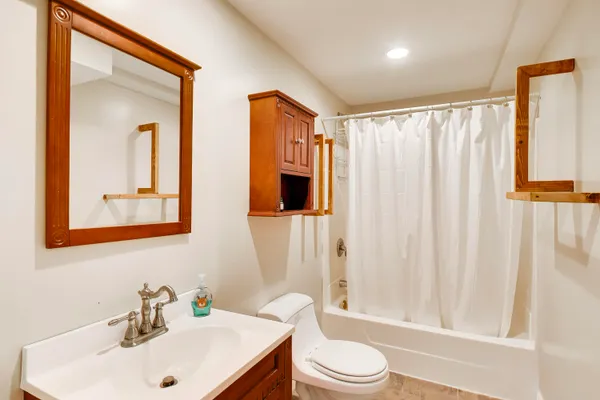 $519,900 | 766 Wigeon Court, Valparaiso, IN 46385