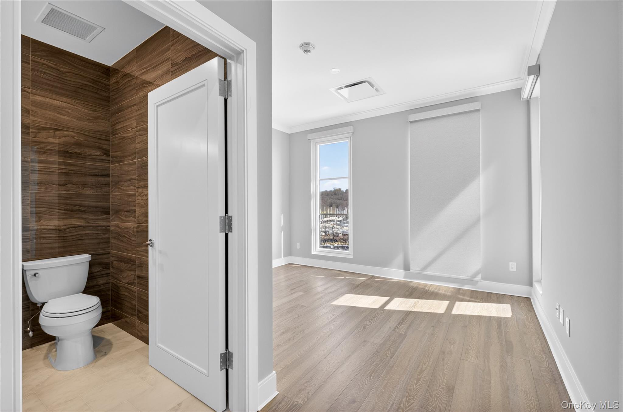 100 Garvies Point Road, Unit 1304 Glen Cove, NY 11542 - Photo 15 of 48