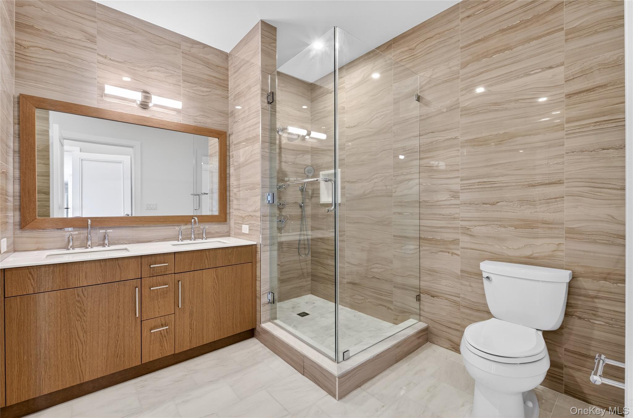 100 Garvies Point Road, Unit 1304 Glen Cove, NY 11542 - Photo 23 of 48