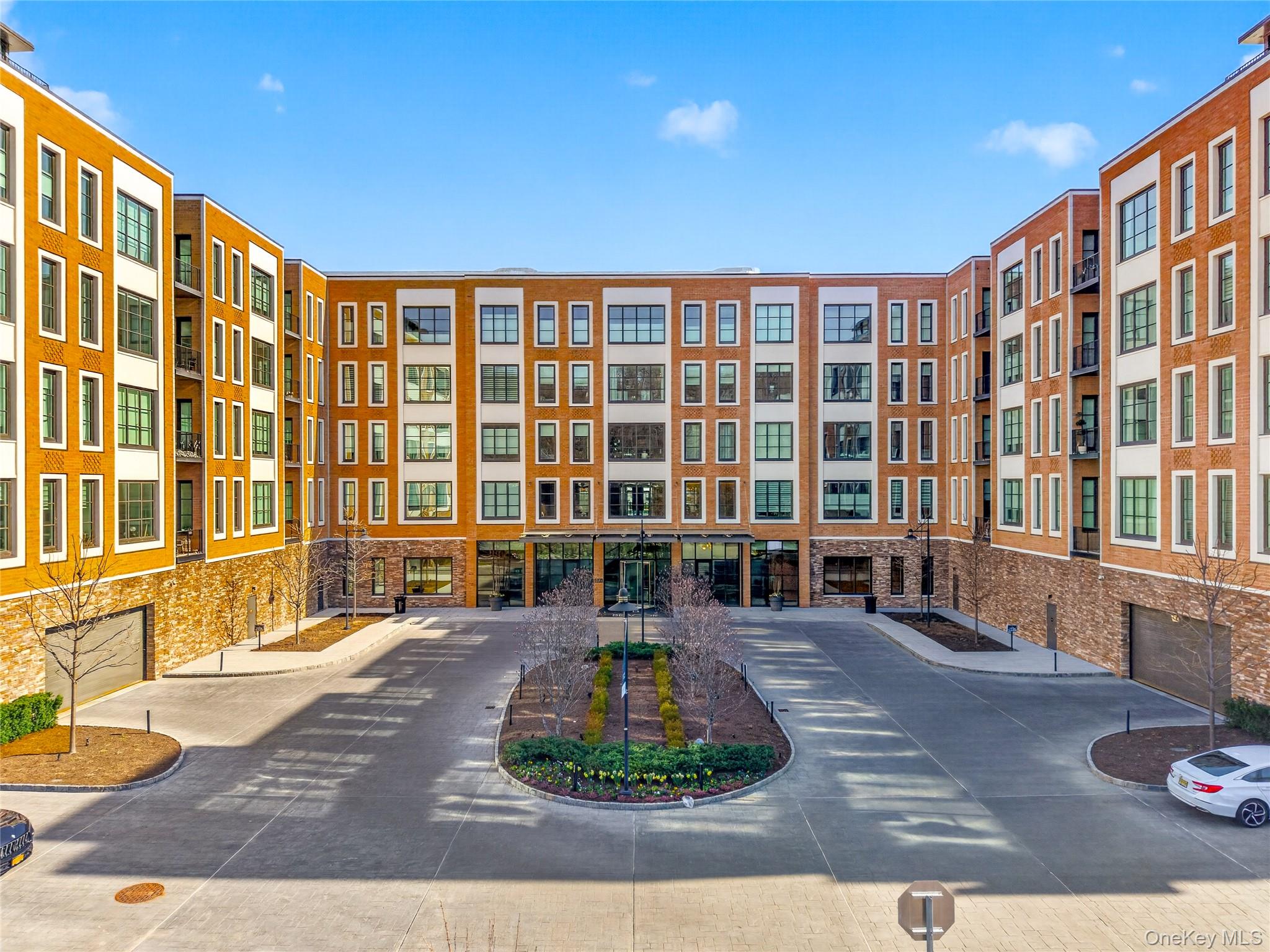 100 Garvies Point Road, Unit 1304 Glen Cove, NY 11542 - Photo 43 of 48