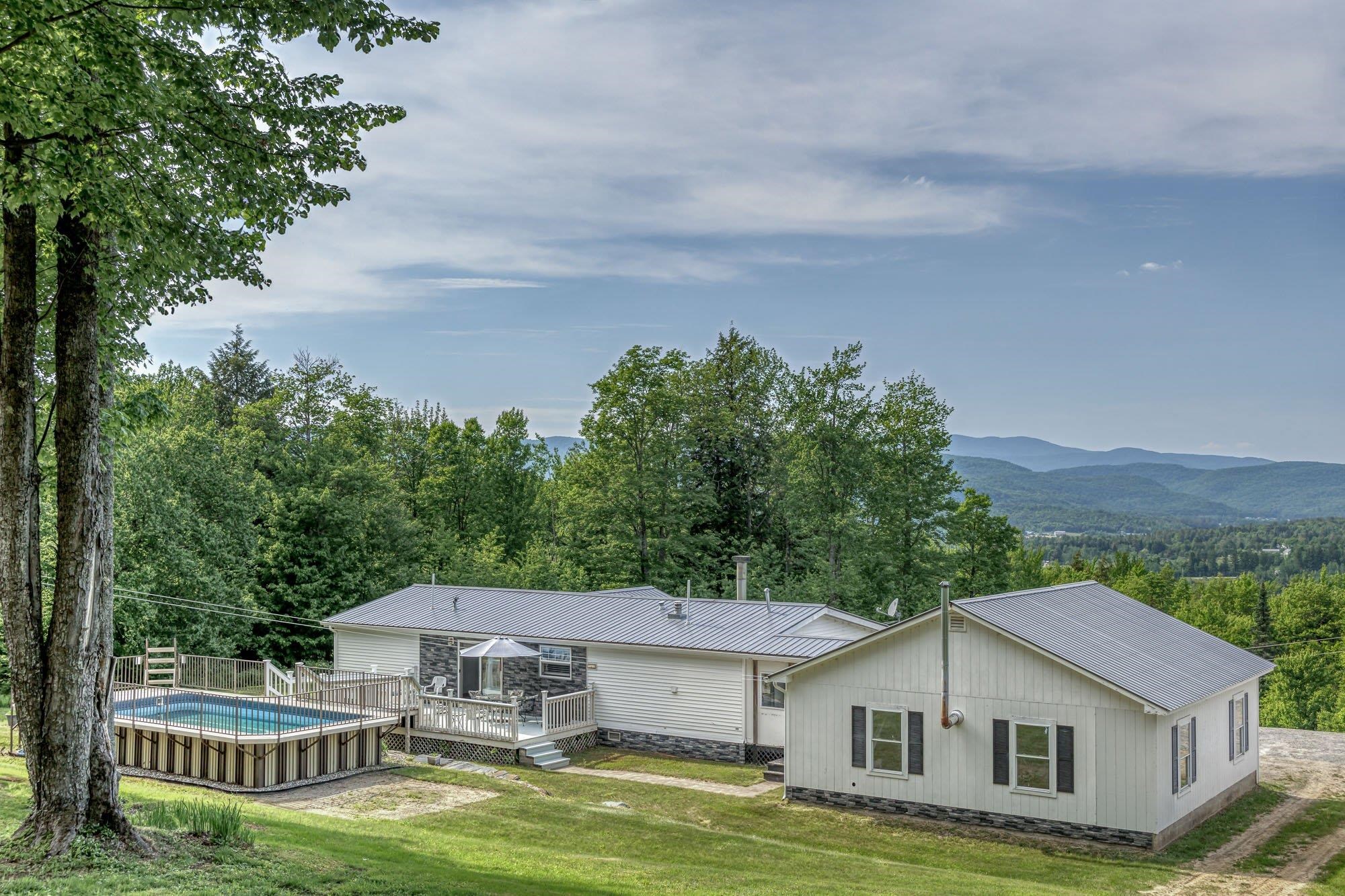 475 Cooper Hill Road Eden, VT 05653 - Photo 4 of 40