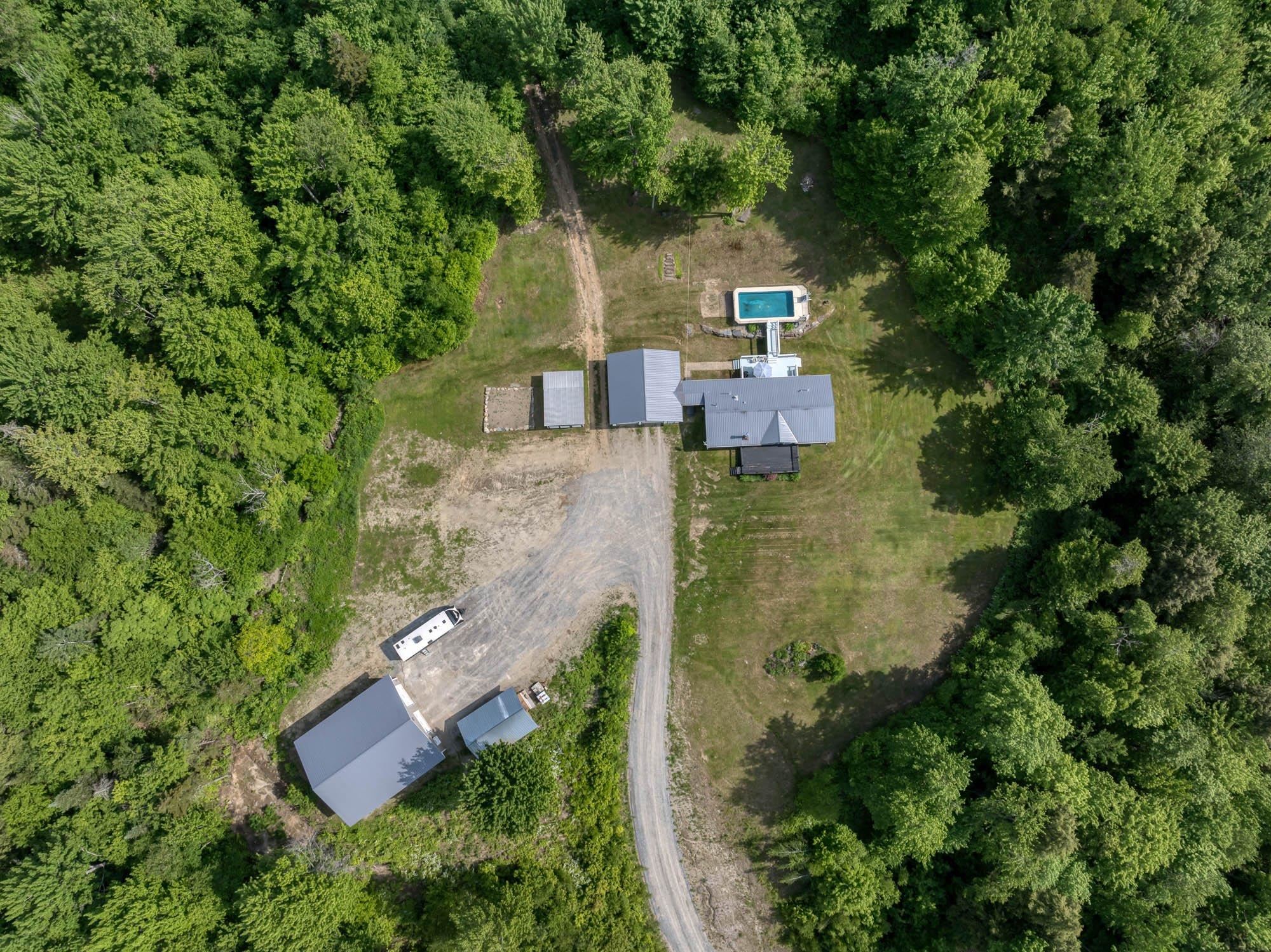 475 Cooper Hill Road Eden, VT 05653 - Photo 9 of 40