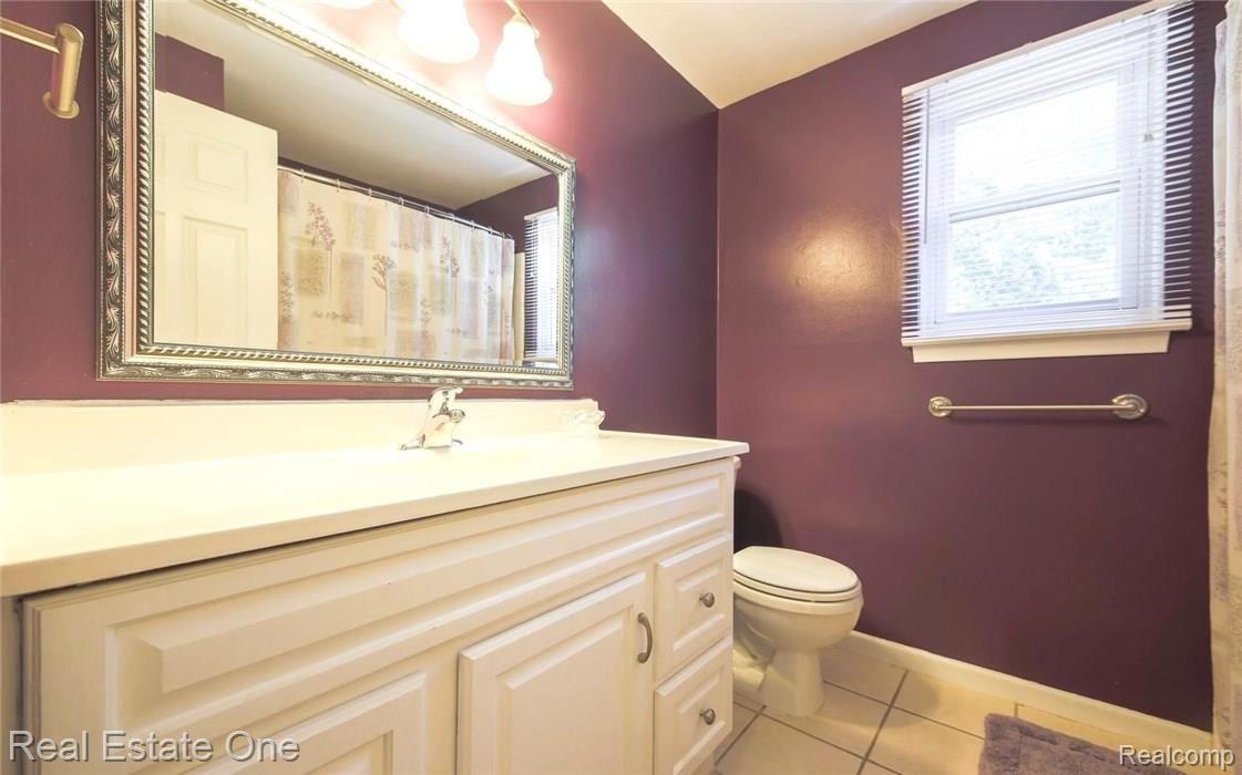 434 Peters Road Milford, MI 48381 - Photo 16 of 27 16-Peters.jpg
