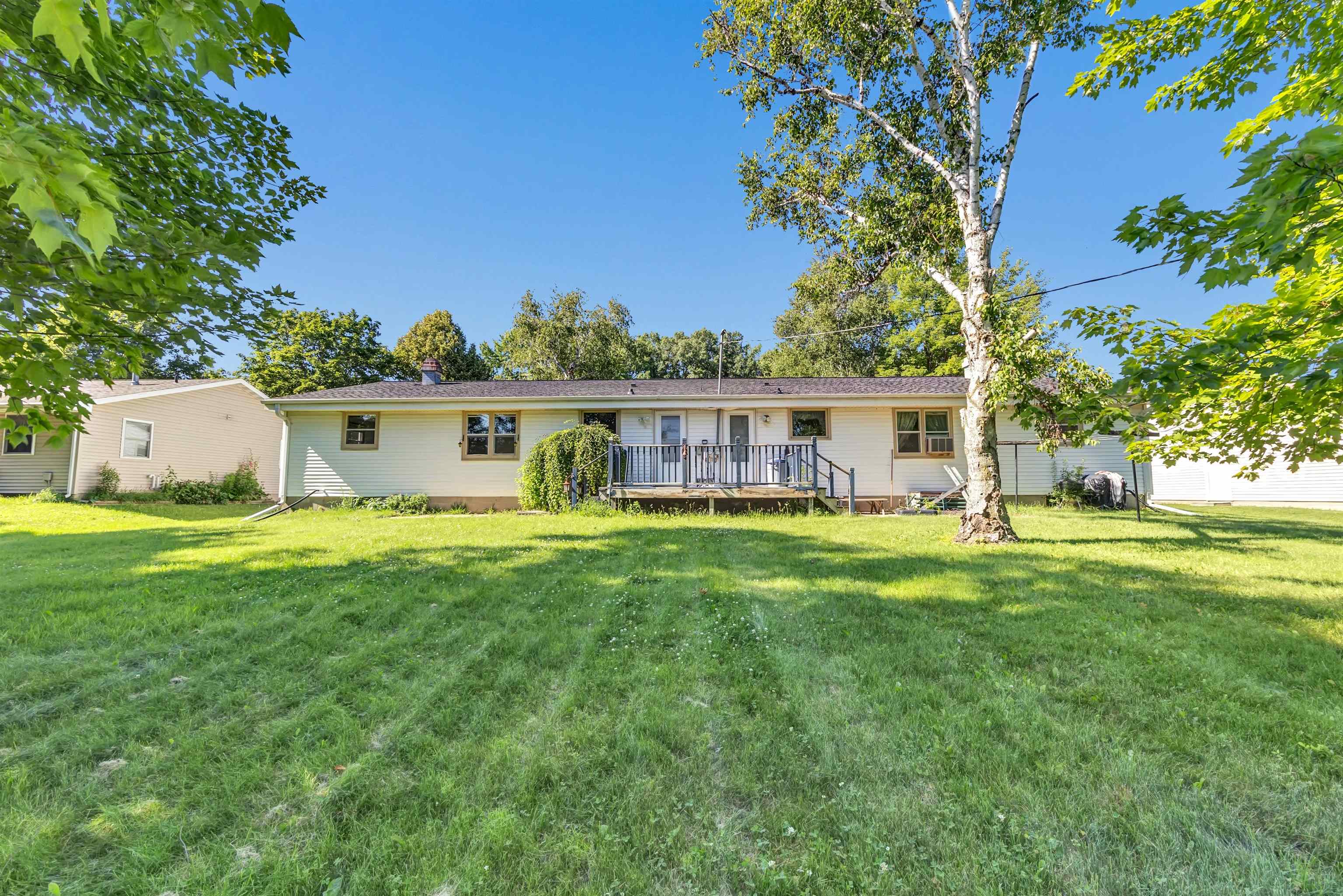 1827 Cormier Road Green Bay, WI 54313 - Photo 27 of 30
