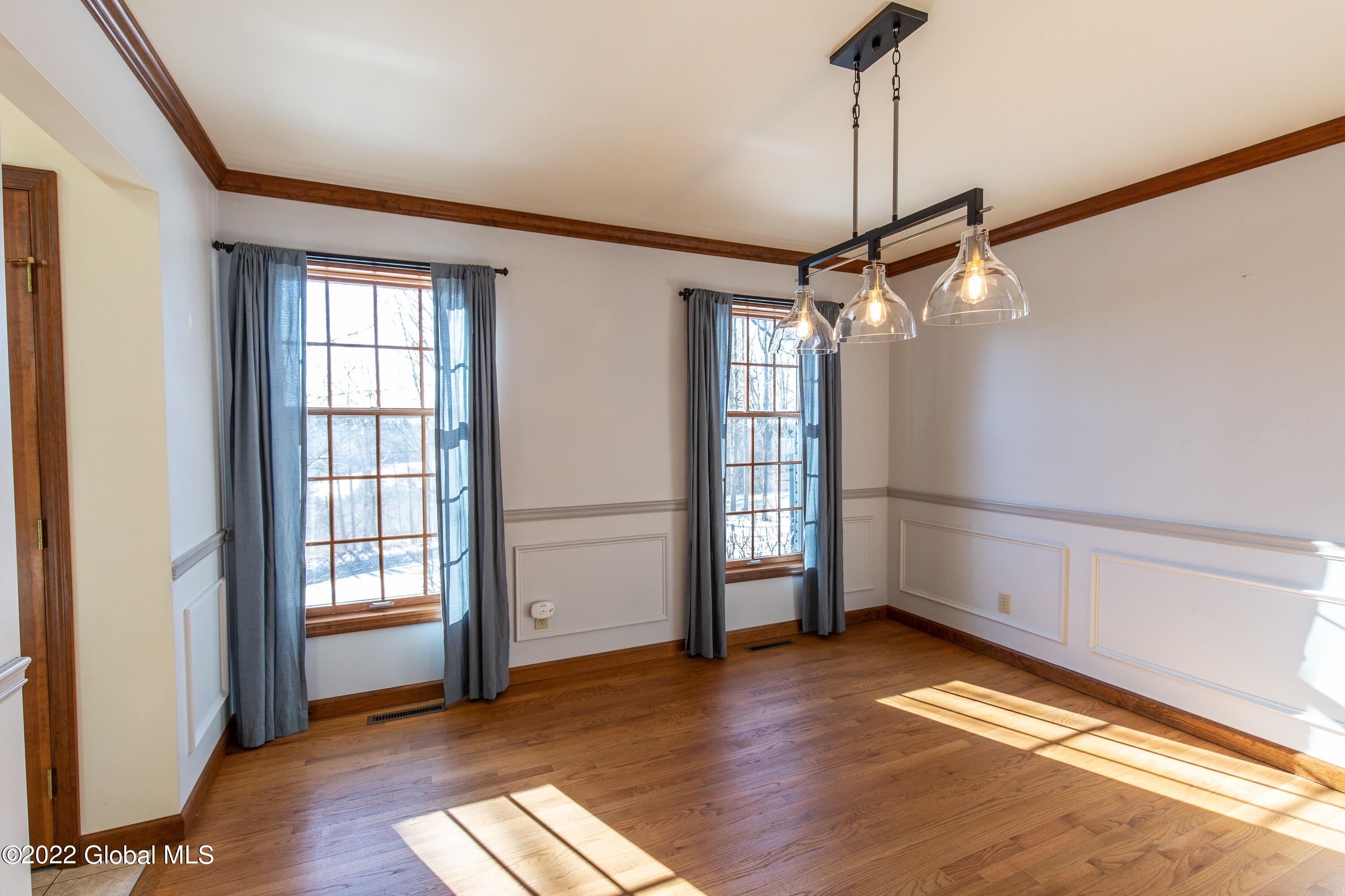 70 Liberty Road Troy, NY 12180 - Photo 13 of 67 Liberty_18_DiningRoom