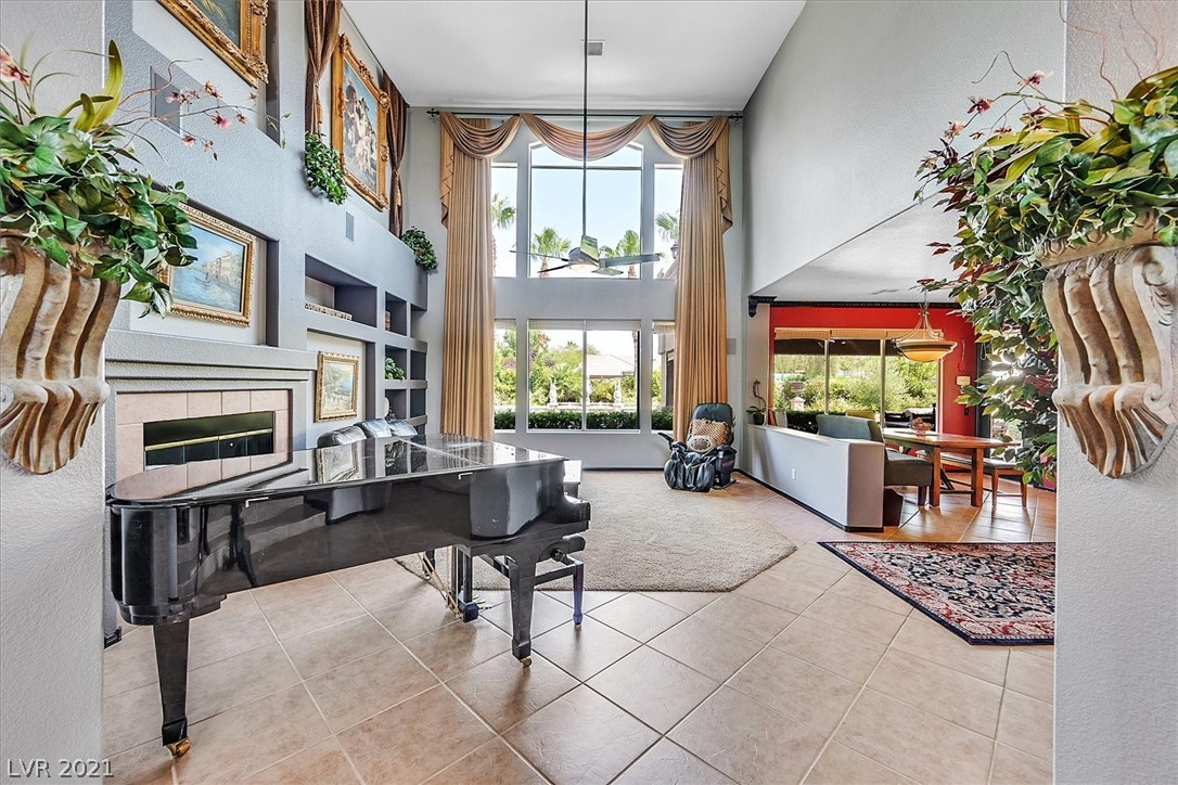 1372 Peninsula Point Avenue Las Vegas, NV 89123 - Photo 4 of 31