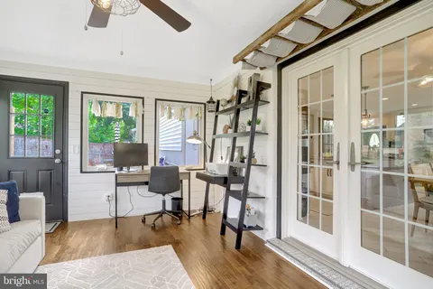 $775,000 | 7505 Hogarth Street, Springfield, VA 22151