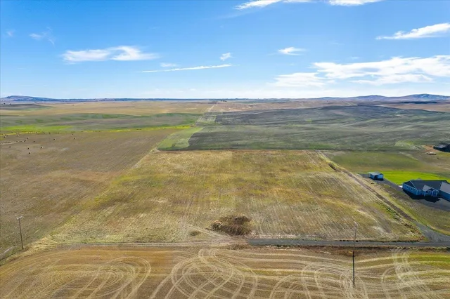 $179,999 | 53480 Mountain Vw Lane East, Reardan, WA 99029