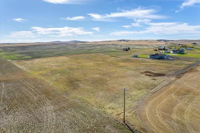 $179,999 | 53480 Mountain Vw Lane East, Reardan, WA 99029