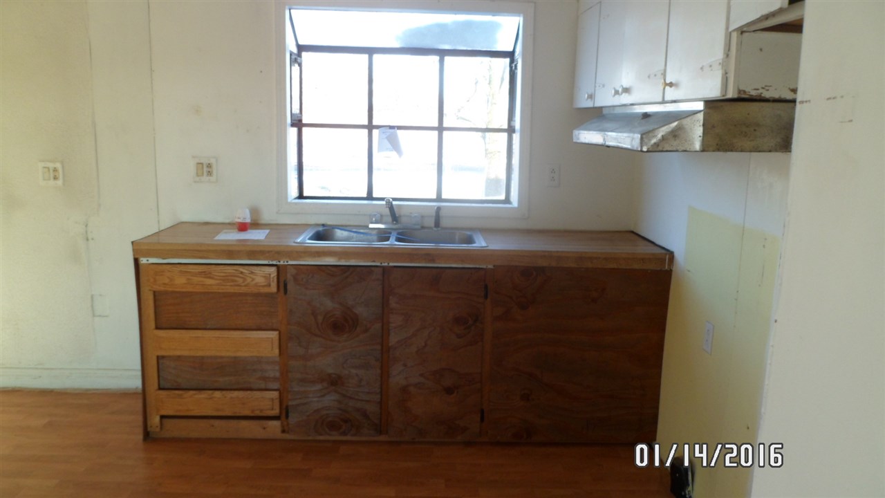1914 South Como Road Portland, IN 47371 - Photo 14 of 27 Gallery Image 14