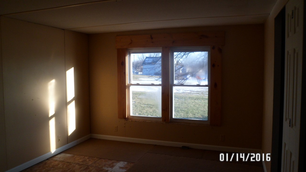 1914 South Como Road Portland, IN 47371 - Photo 16 of 27 Gallery Image 16