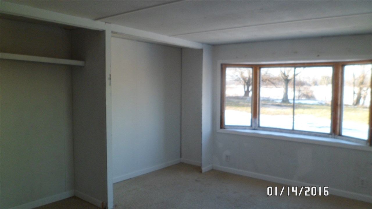 1914 South Como Road Portland, IN 47371 - Photo 7 of 27 Gallery Image 7