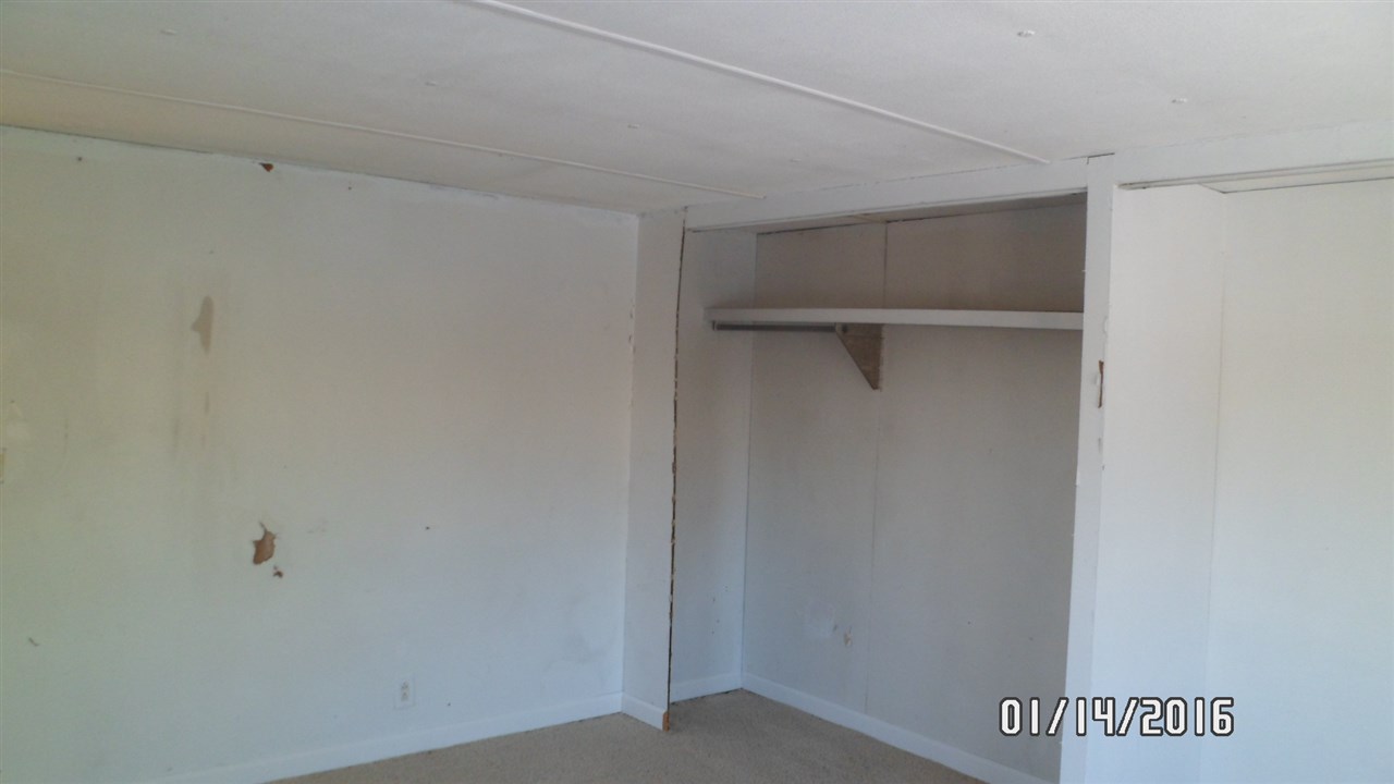 1914 South Como Road Portland, IN 47371 - Photo 8 of 27 Gallery Image 8