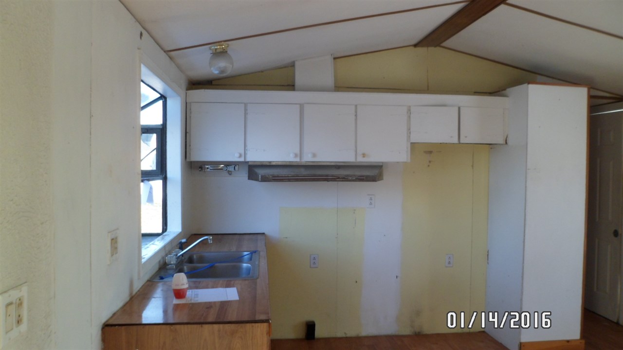 1914 South Como Road Portland, IN 47371 - Photo 9 of 27 Gallery Image 9