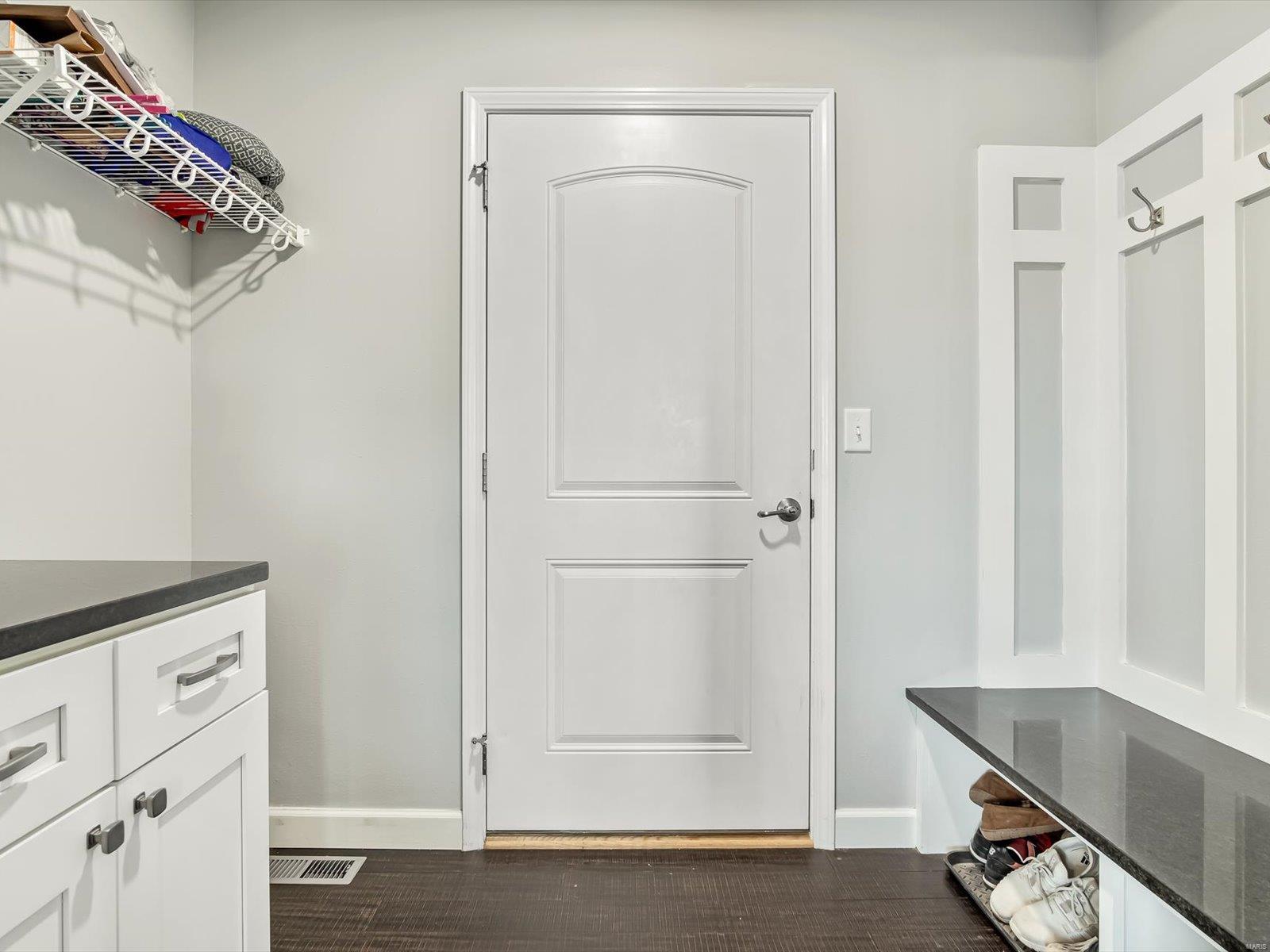 307 Independence Avenue Waterloo, IL 62298 - Photo 19 of 44