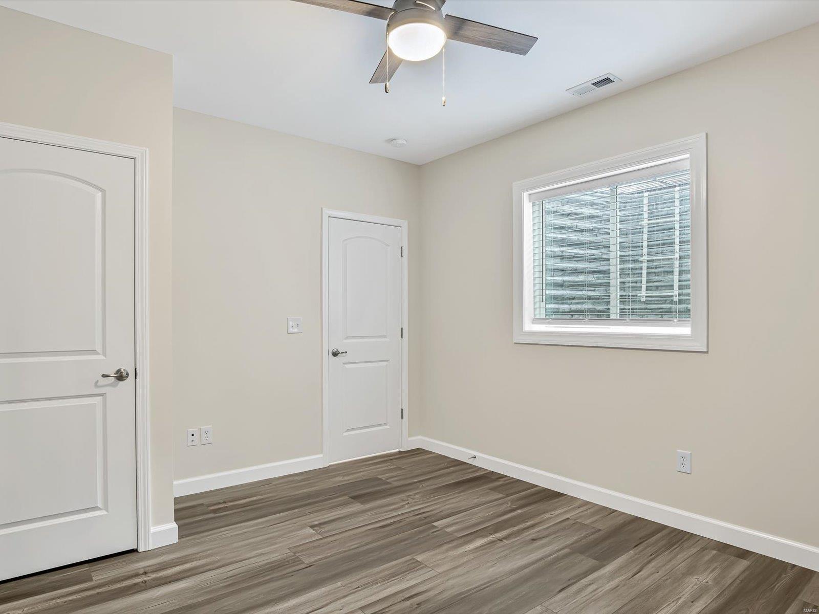 307 Independence Avenue Waterloo, IL 62298 - Photo 33 of 44