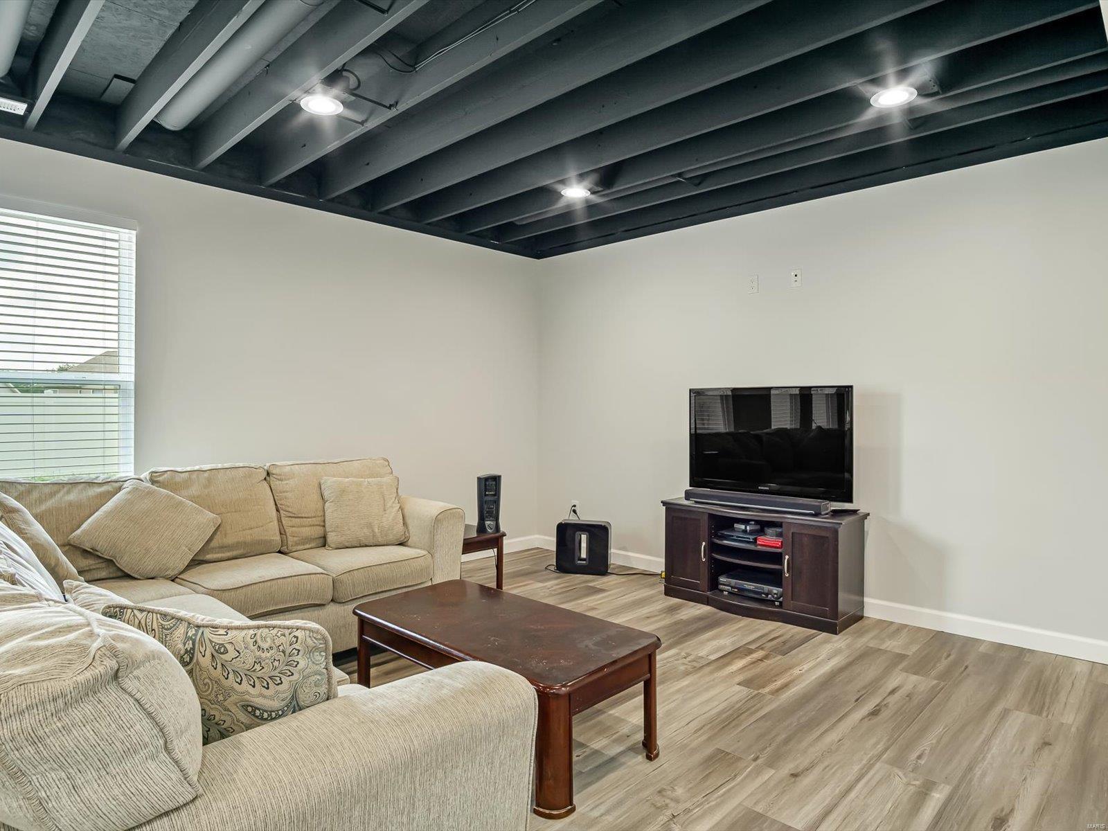 307 Independence Avenue Waterloo, IL 62298 - Photo 34 of 44